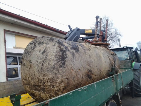 Sonstige Dieseltank (Mineralöltank) - Elmecker Martin - Landwirt.com