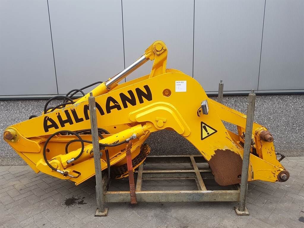 AHLMANN AZ 150 Lifting Framework Schaufelarm Giek Overbeek