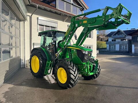 John Deere 6090 MC 2