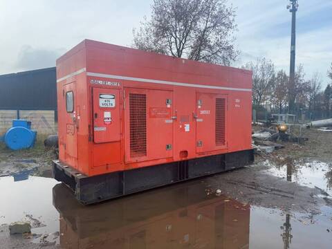 Cummins Notstromaggregat 400 KVA Stromaggregat 400 KVA