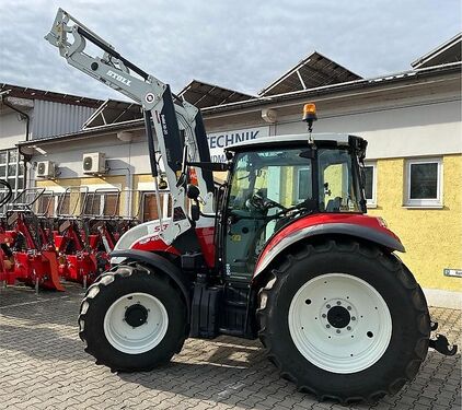 Schlepper Steyr 4095 H Kompakt Compact mit Front 2