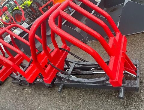 Hydraulische Ballengabel Intertech Ballengreifer 2