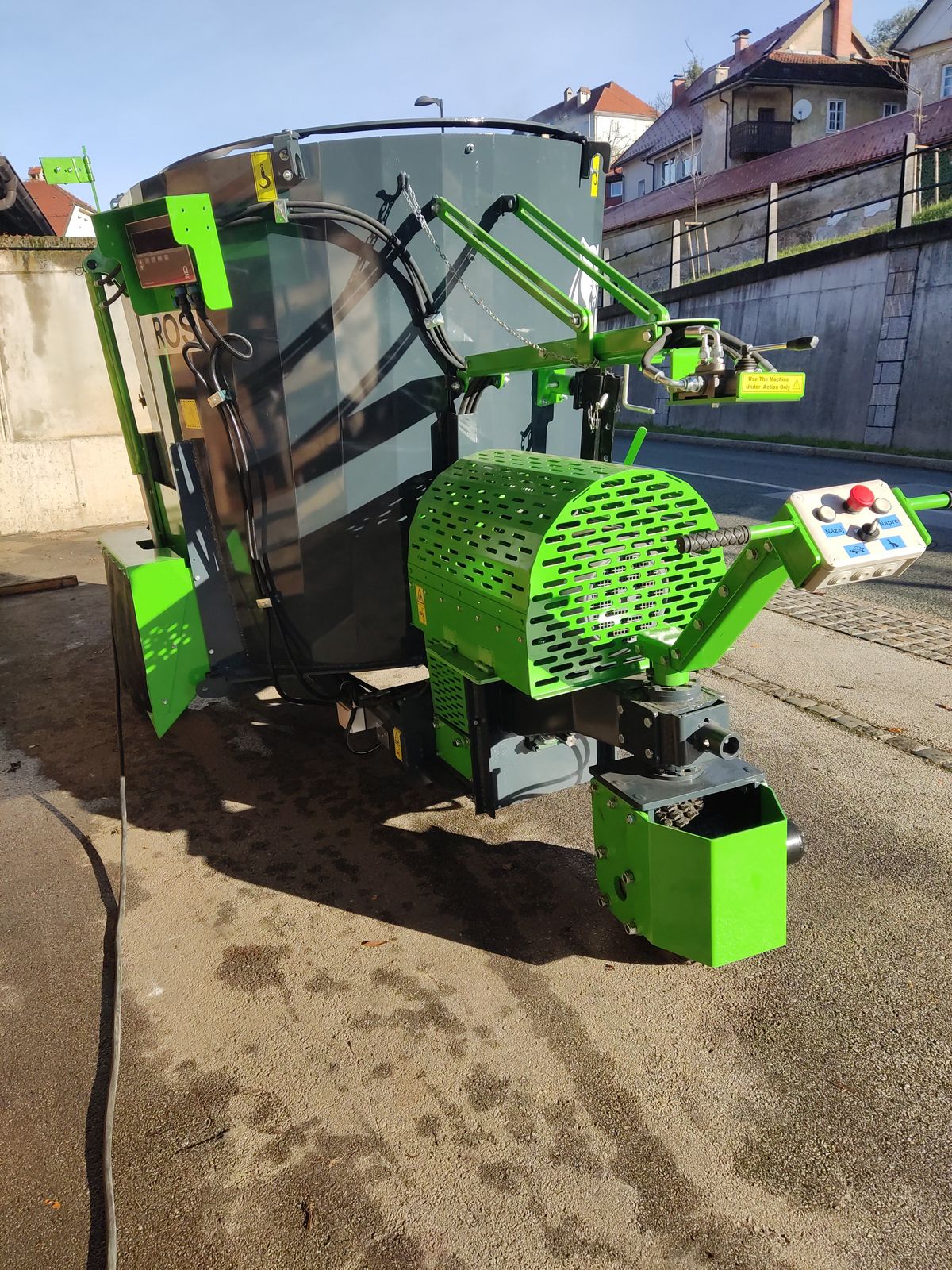 Gros Futtermischer Mixtron 3 Selbstfahrender 2