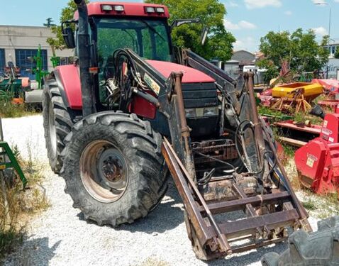 Case IH MX 135