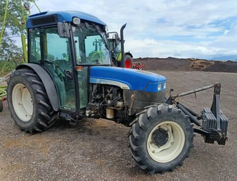 New Holland TN95FA