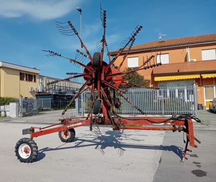 Sonstige 750