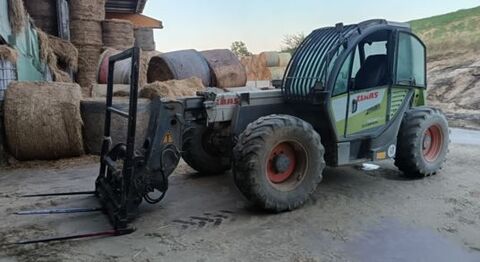 Claas SCORPION 9040 PLUS