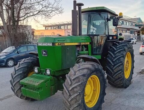 John Deere 4455 2