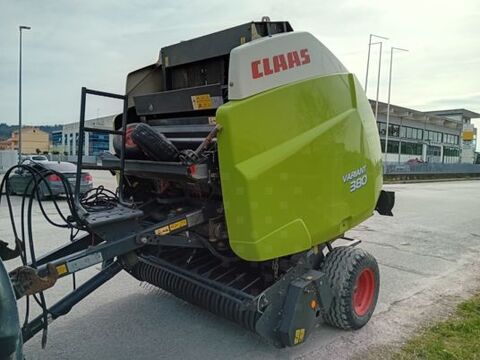 Claas VARIANT 380 RC 2