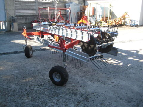 Sonstige G210