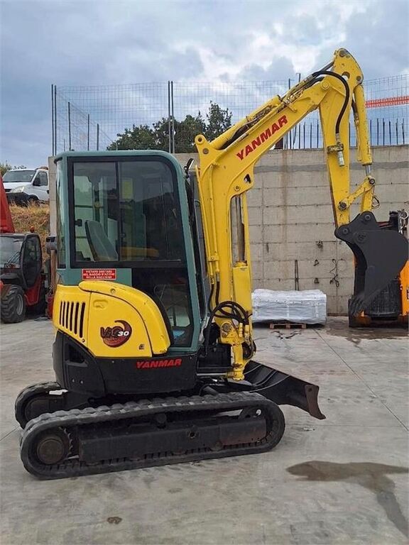 Yanmar VIO30 2