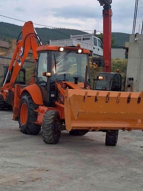Fiat KOBELCO FB100
