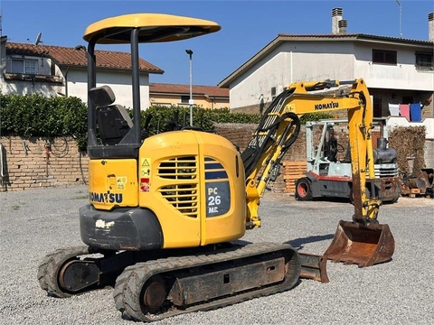 Komatsu PC26MR-3 3