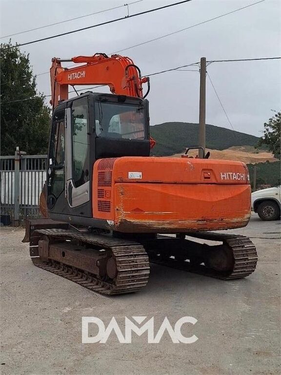 Hitachi ZX70LC 2