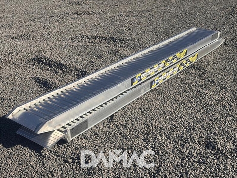 DAMAC RA.100X30 2