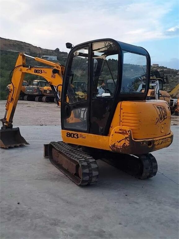 JCB 803 3