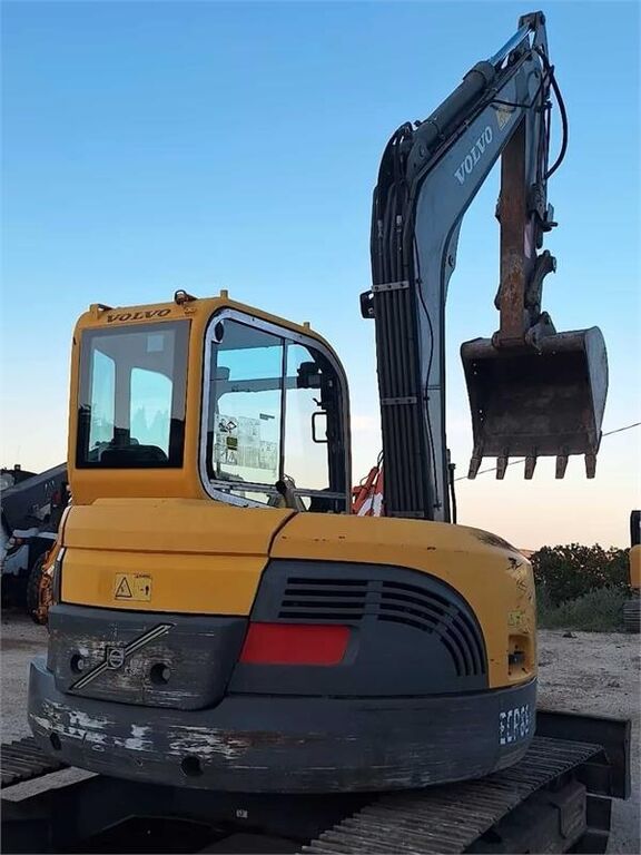 Volvo ECR88 PLUS 2