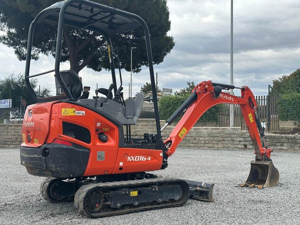 Kubota KX016-4 3