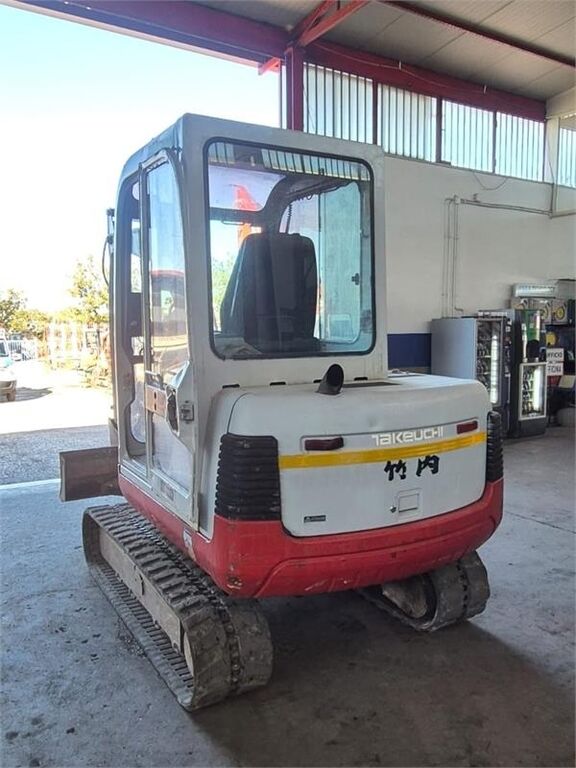 Takeuchi TB135 3