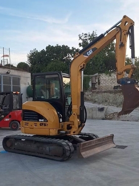 CAT 304CR