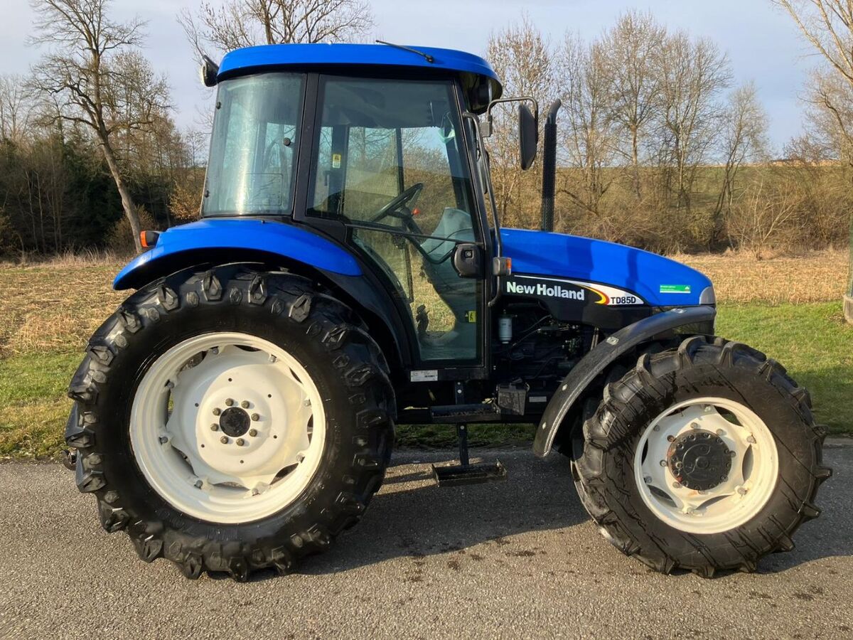 New Holland TD 85 D 2