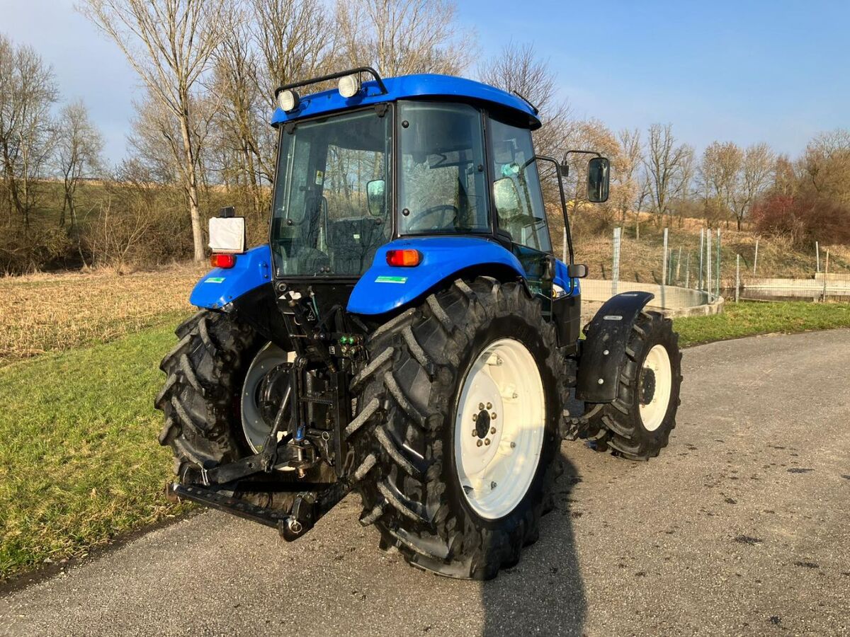 New Holland TD 85 D 3