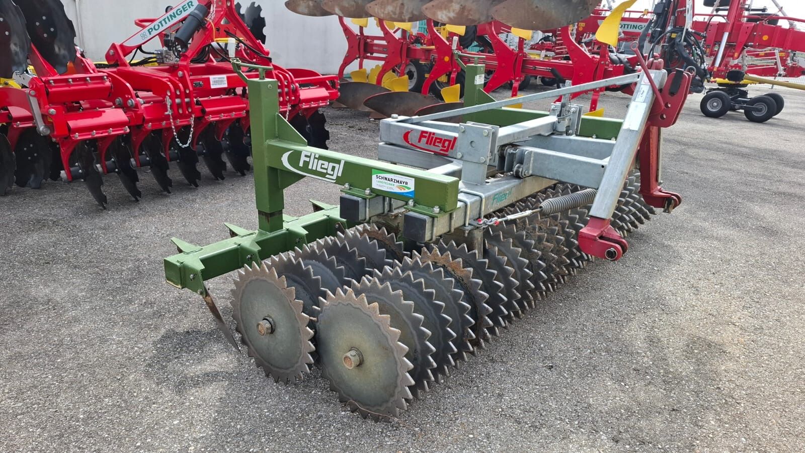 Fliegl PWX 300 2