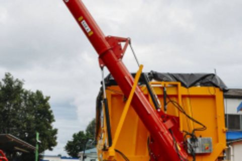 POM AUGUSTÓW T213 Getreideschnecke 180t/h mit Universal-Monta