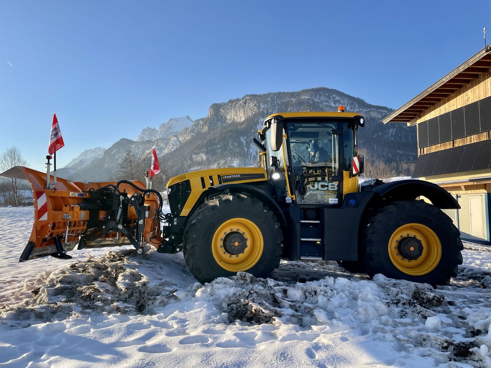 JCB Fastrac 4220 iCON 1