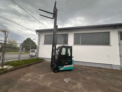 10300-16ef8adefde286ea9f22d23b3f4a6d36-5673240