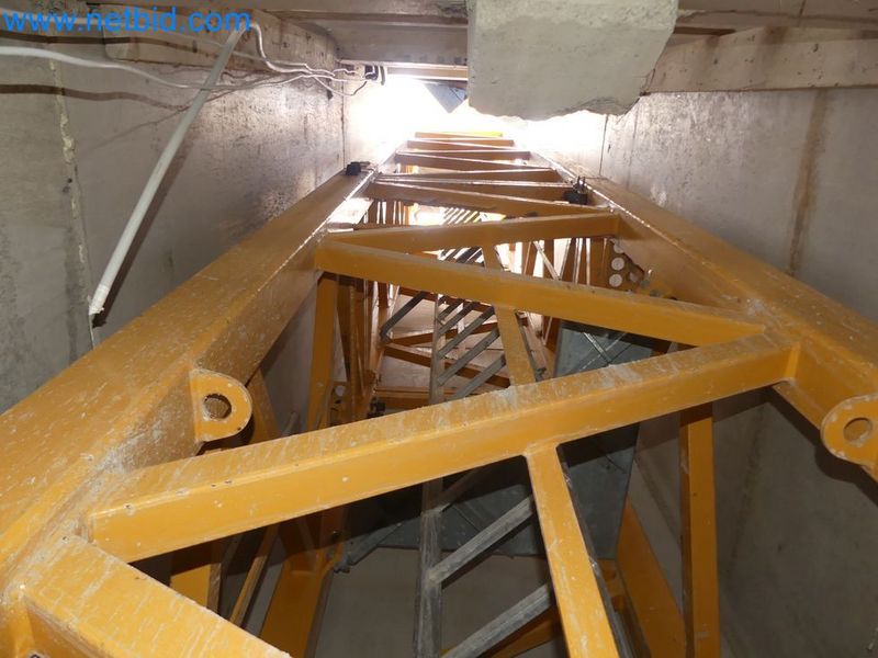 Liebherr  3