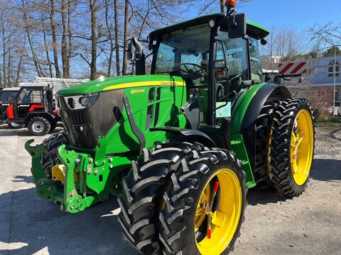 John Deere 6100 RC