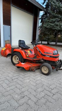 Kubota G1900 HST