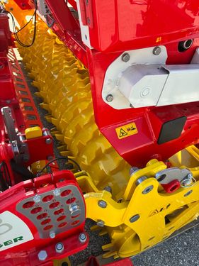 Pöttinger Lion 3030 und Vitasem M 3000 DD