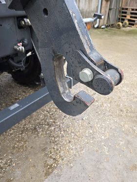 Pronar T286 Hakenlift mit Container 