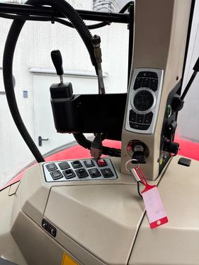 Massey Ferguson MF 8650 Dyna-VT