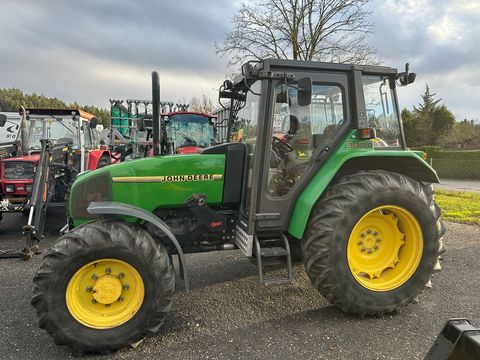John Deere 3300 A