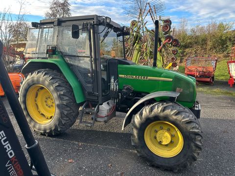 John Deere 3300 A
