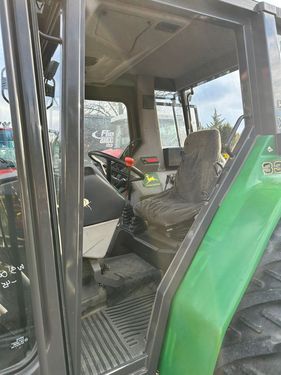 John Deere 3300 A