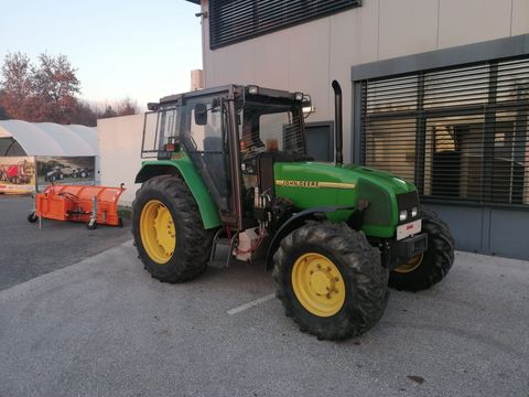 John Deere 3300 A