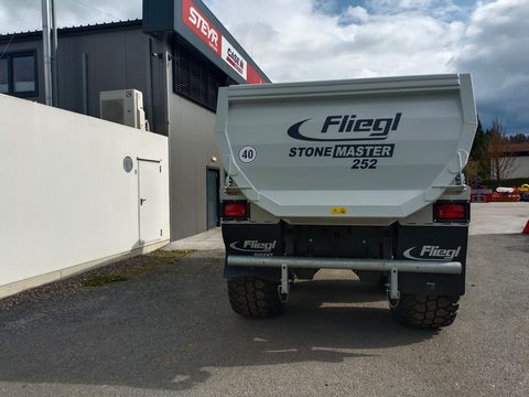 Fliegl Stone-Master 252