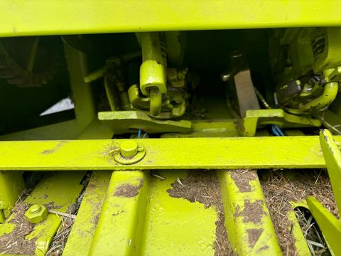 Claas Constant Kleinballenpresse
