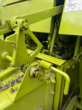Claas Constant Kleinballenpresse