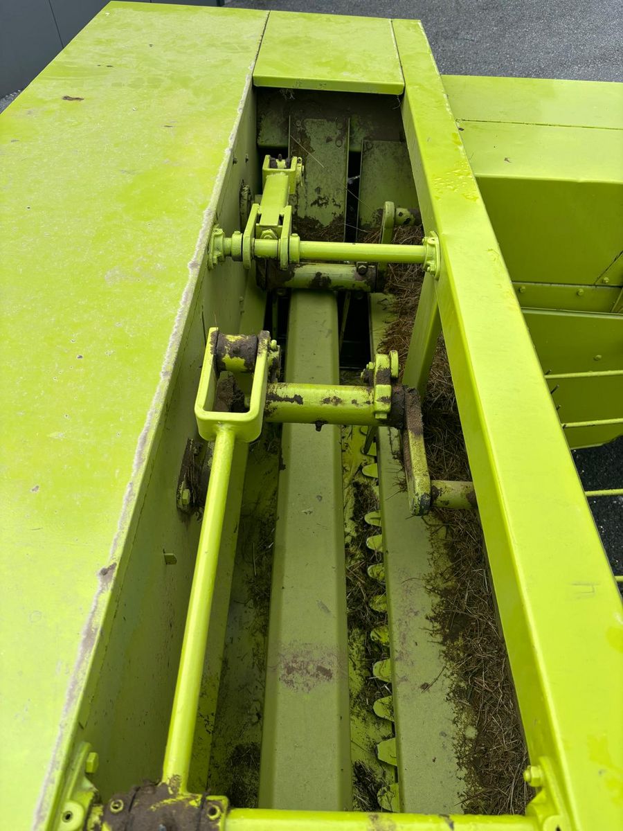 Claas Constant Kleinballenpresse 2