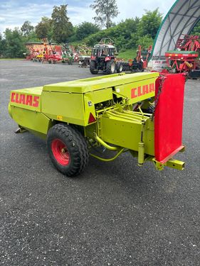 Claas Constant Kleinballenpresse