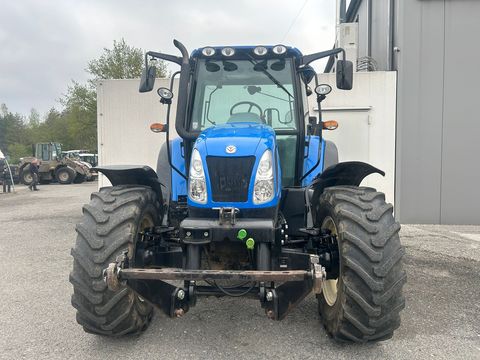 New Holland T5060