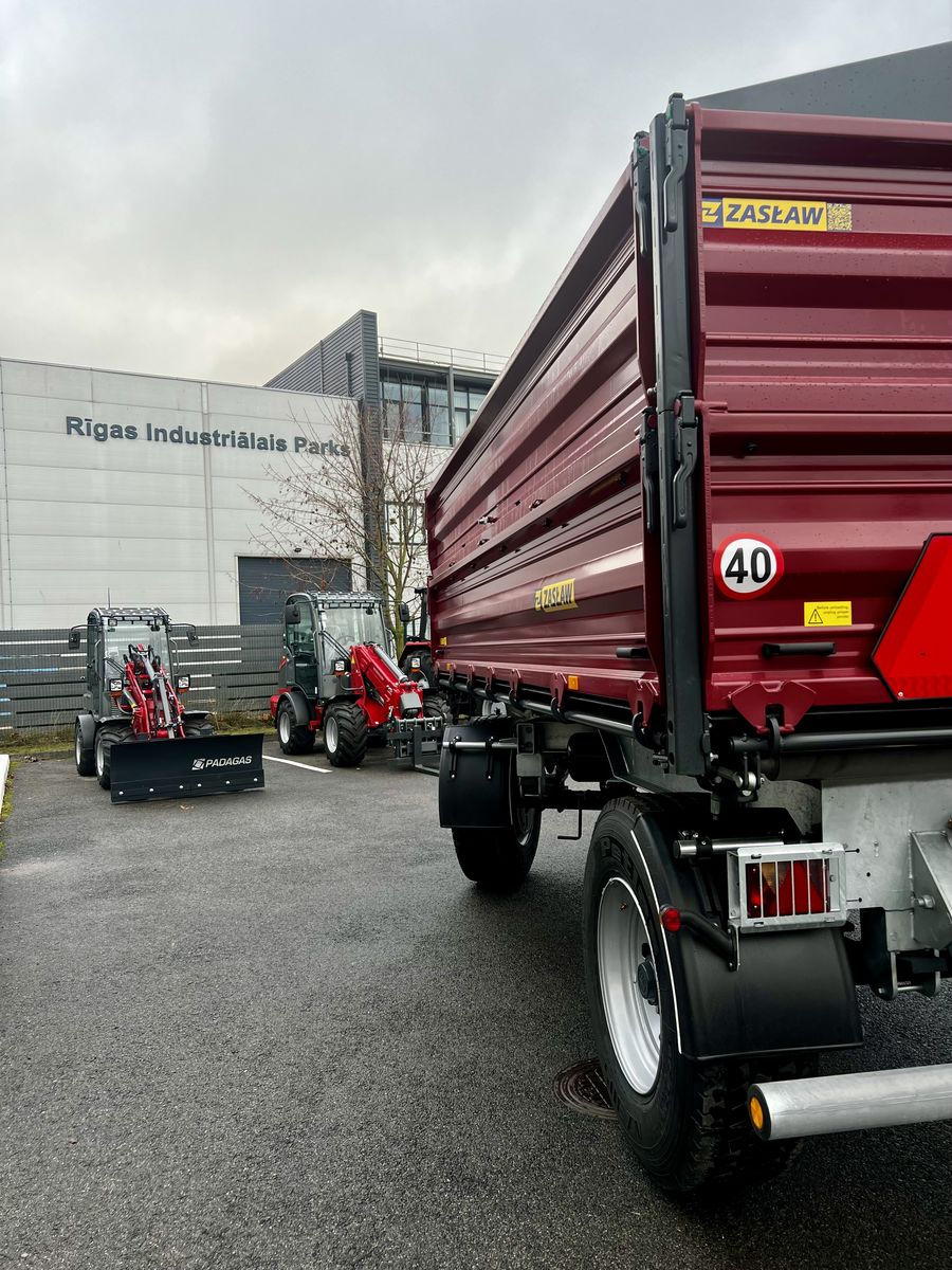 Zaslaw Zaslaw D 737-10 2