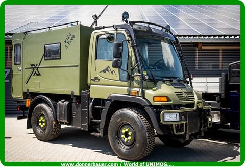 Unimog mit Wohnkoffer & Pritsche zum Wechseln