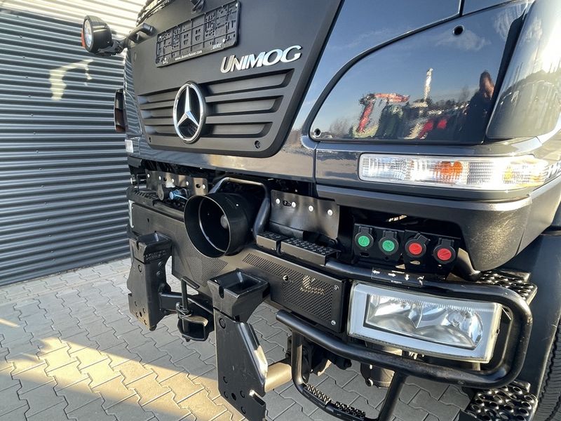 Unimog Unimog U20 mit Zapfwelle, 7500 kg, 1a Zustand  3