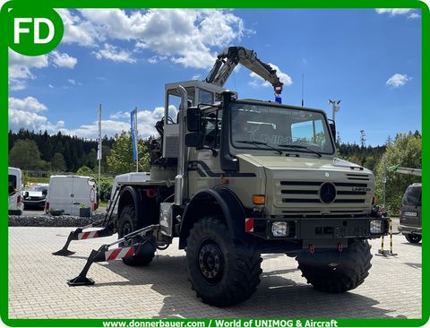 Unimog U5000 mit Kran, Pritsche , Bagger 
